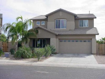 Vivi Perucho Realtor in Phoenix, Arizona